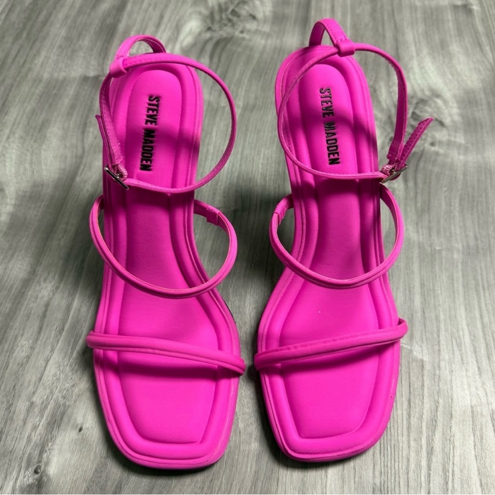 Steve Madden Neon Pink Strappy Heeled Sandals - Picture 3 of 5